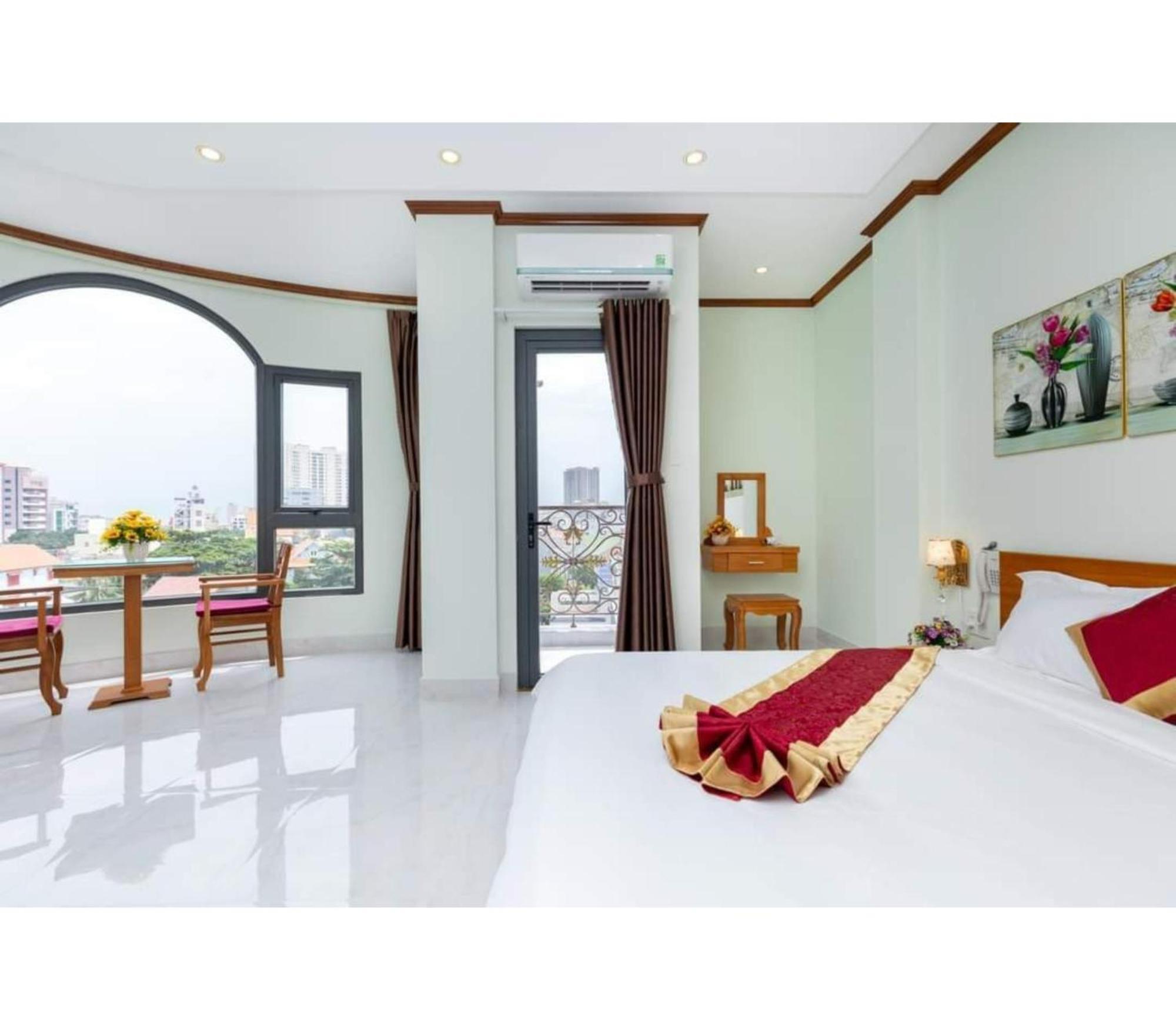 Oyo 1216 Ha Hotel Vung Tau Luaran gambar
