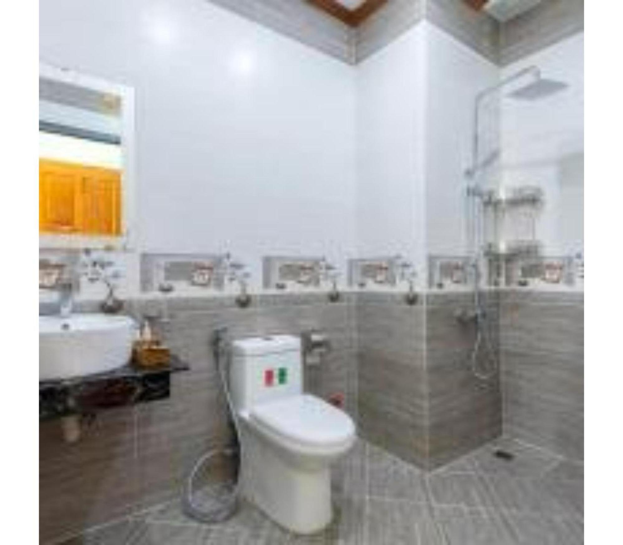 Oyo 1216 Ha Hotel Vung Tau Luaran gambar